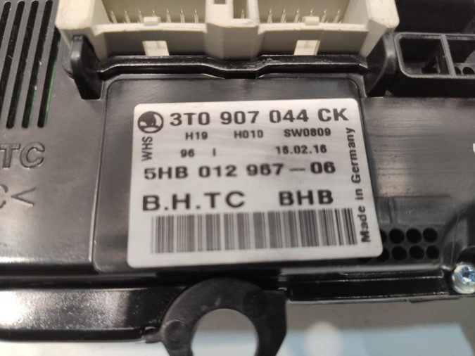 MANDO CALEFACCIÓN SKODA YETI 2016