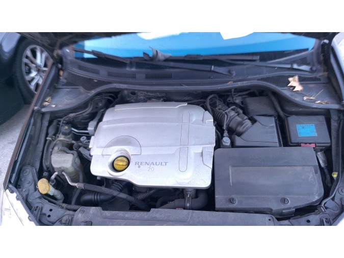 CAJA DIRECCION RENAULT LAGUNA 2009