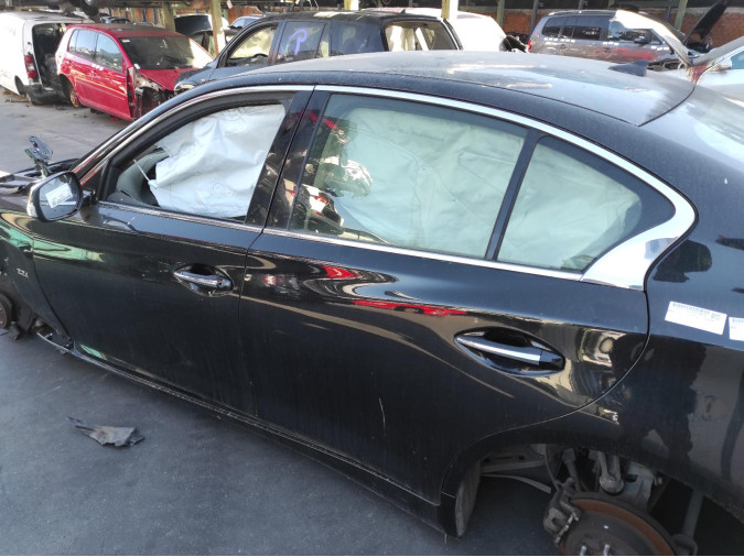 PUERTA TRASERA IZQUIERDA INFINITI Q50 2016