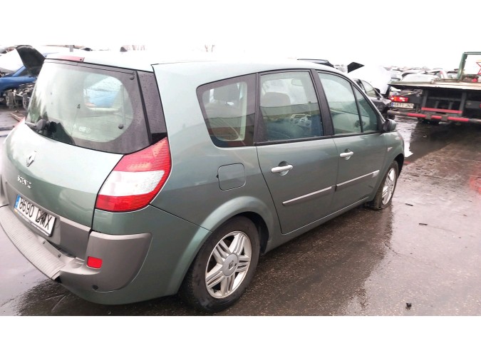 PARAGOLPES DELANTERO RENAULT MÉGANE SCÉNIC 2005