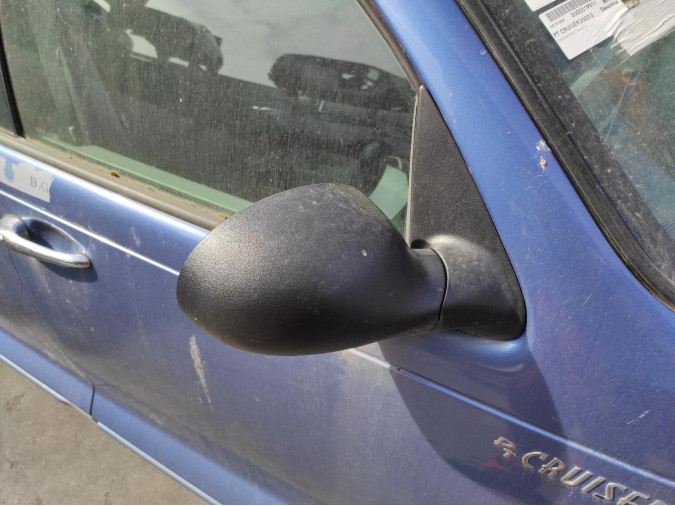 RETROVISOR DERECHO CHRYSLER PT CRUISER NEGRO SIN PINTAR 2000