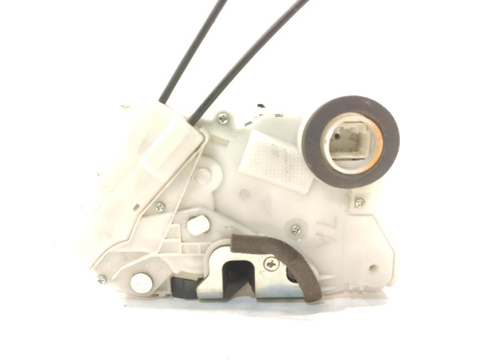 CERRADURA PUERTA DELANTERA DERECHA TOYOTA YARIS 2011
