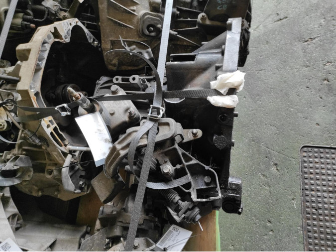 CAJA CAMBIOS CITROEN C8 2004