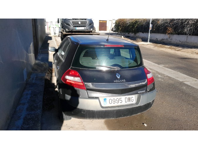 PRETENSOR CINTURÓN DELANTERO DERECHO RENAULT MÉGANE 2006