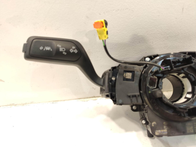 MANDO MULTIFUNCION FORD FIESTA 2020