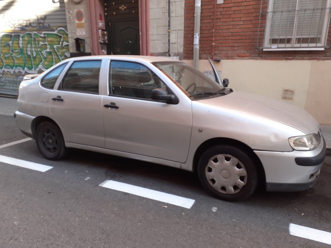 ELEVALUNAS DELANTERO DERECHO SEAT CORDOBA 2001