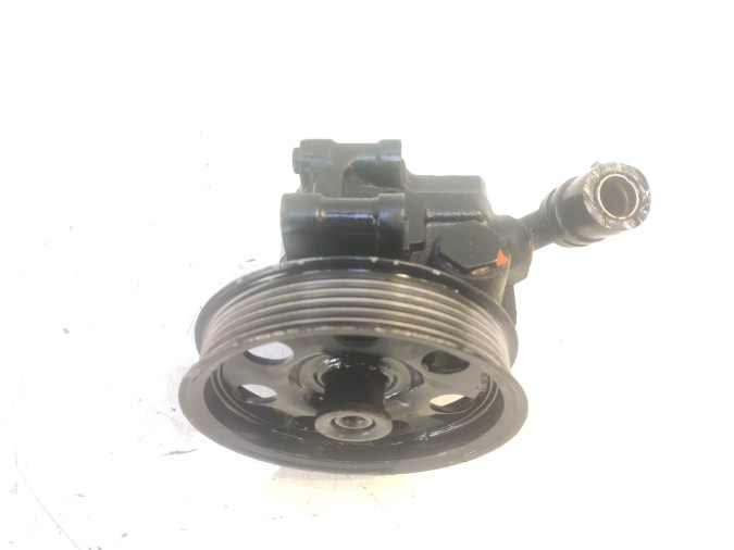 BOMBA SERVODIRECCION KIA CARENS 2000