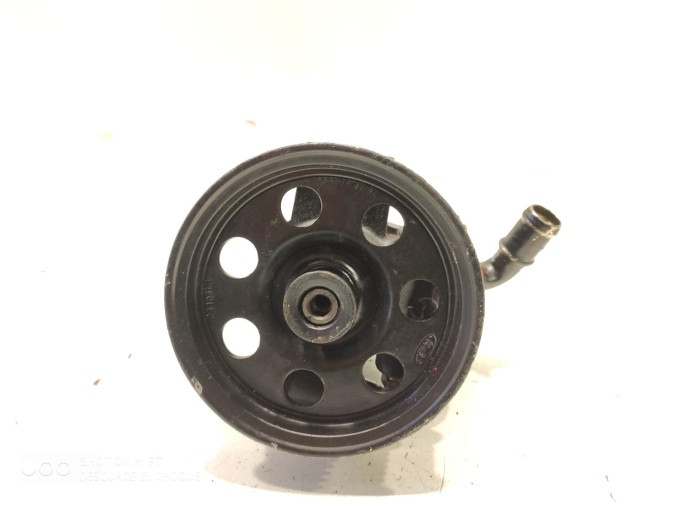 BOMBA SERVODIRECCION KIA CARENS 2000