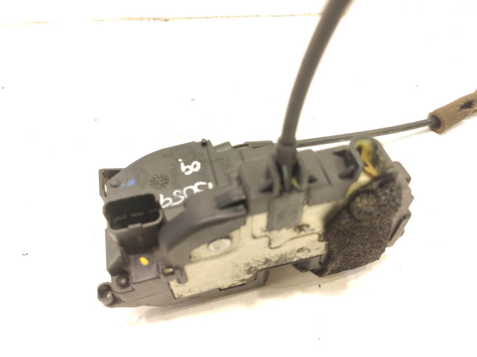 CERRADURA PUERTA DELANTERA DERECHA RENAULT SCENIC 2009
