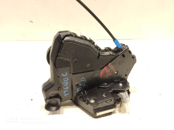 CERRADURA PUERTA DELANTERA DERECHA TOYOTA AURIS 2016