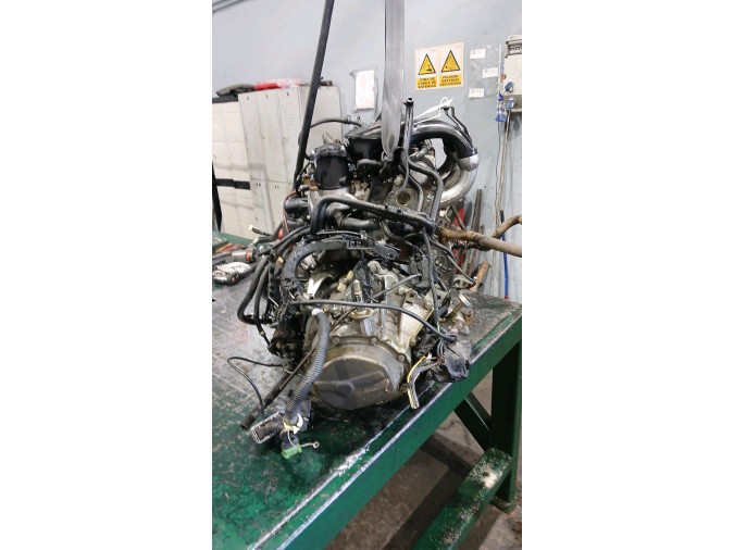 MOTOR CON ACCESORIOS Y CAJA DE CAMBIOS CITROEN XANTIA 1993