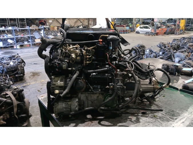 MOTOR CON ACCESORIOS Y CAJA DE CAMBIOS CITROEN XANTIA 1993
