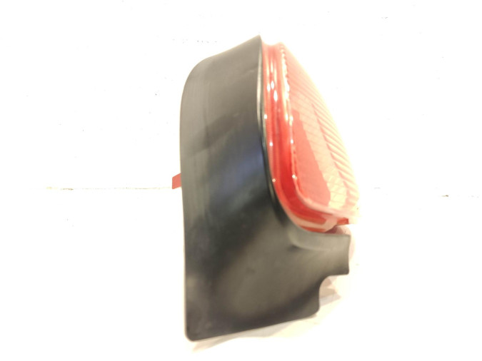 PILOTO TRASERO DERECHO PEUGEOT 206 2005