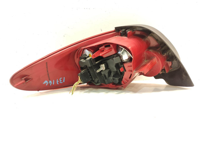 PILOTO TRASERO DERECHO PEUGEOT 206 2005