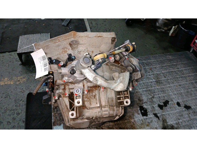 CAJA CAMBIOS OPEL ZAFIRA 2009