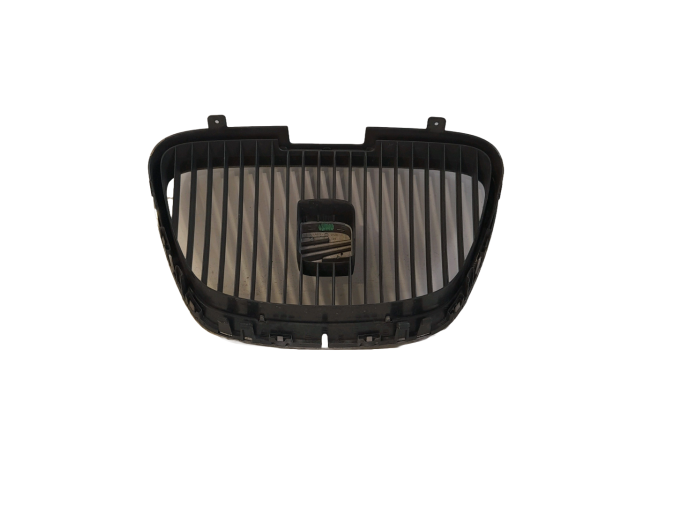 REJILLA CENTRAL DELANTERA SEAT LEON 2010
