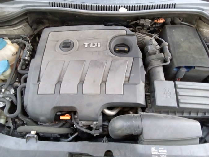 ELECTROVENTILADOR SEAT LEON 2010