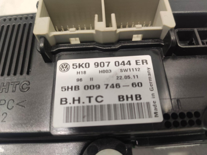 MANDO CALEFACCION VOLKSWAGEN JETTA 2012