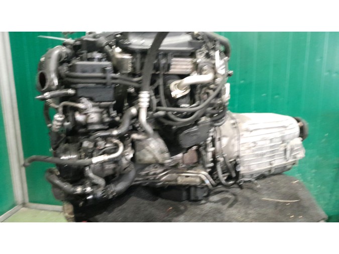 MOTOR CON ACCESORIOS Y CAJA DE CAMBIOS MERCEDES C 220 CDI 2012