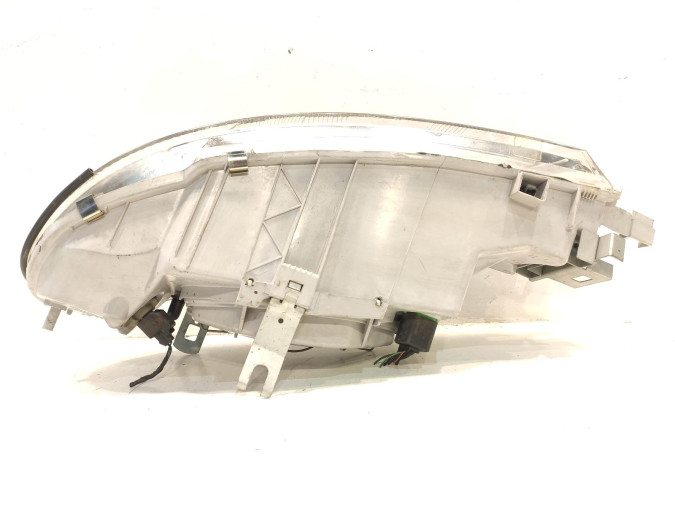 FARO DELANTERO DERECHO FORD MONDEO 2000