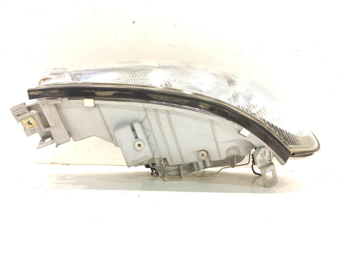 FARO DELANTERO DERECHO FORD MONDEO 2000