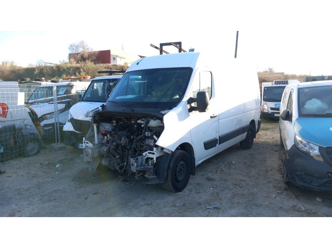 MOTOR CON ACCESORIOS Y CAJA DE CAMBIOS NISSAN NV400 2019