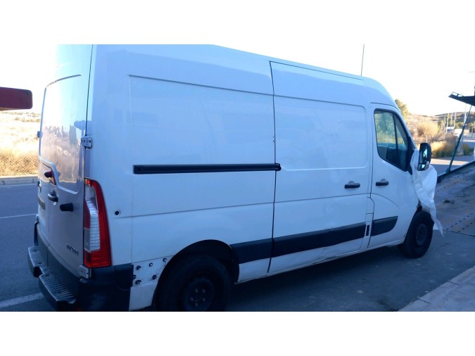 MOTOR CON ACCESORIOS Y CAJA DE CAMBIOS NISSAN NV400 2019