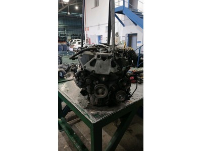 MOTOR CON ACCESORIOS Y CAJA DE CAMBIOS RENAULT ESPACE 2003
