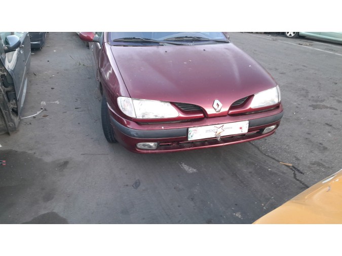 PARAGOLPES DELANTERO RENAULT MÉGANE CLASSIC 1999