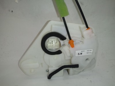 CERRADURA PUERTA DELANTERA IZQUIERDA RENAULT CAPTUR 2016