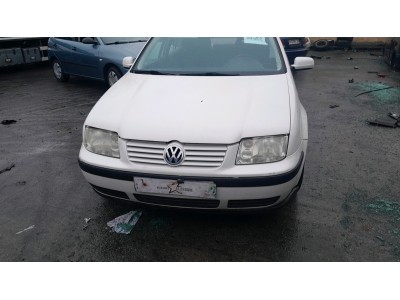 FARO DELANTERO DERECHO VOLKSWAGEN BORA 1999