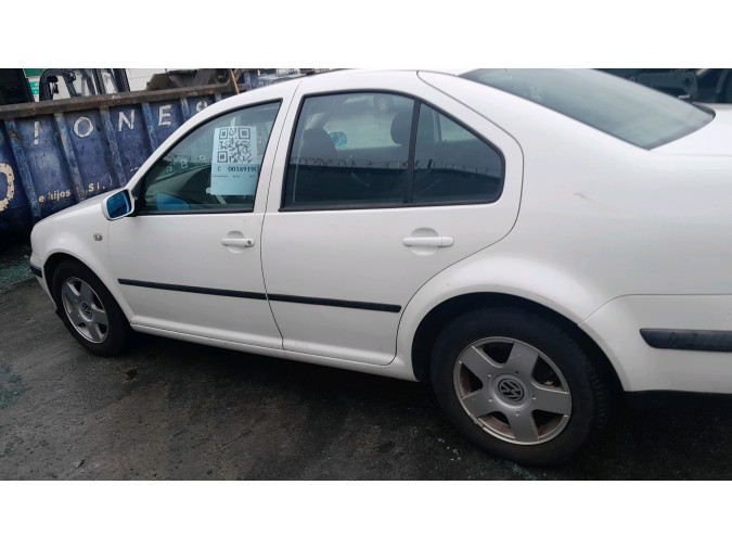 RETROVISOR IZQUIERDO VOLKSWAGEN BORA 1999