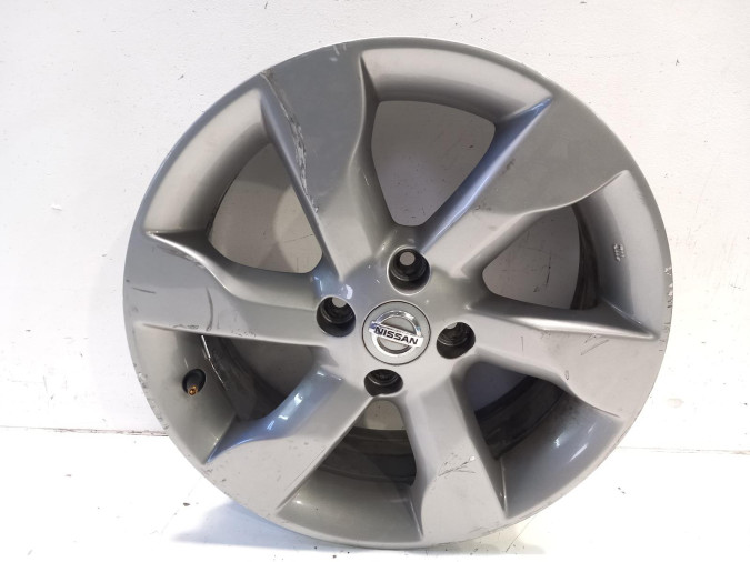 LLANTA SO NISSAN MICRA 2016