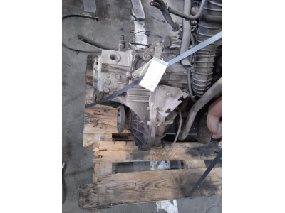 CAJA CAMBIOS MERCEDES VITO 2000