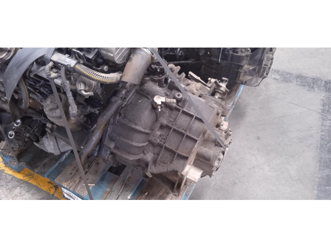 CAJA CAMBIOS OPEL VECTRA 2001