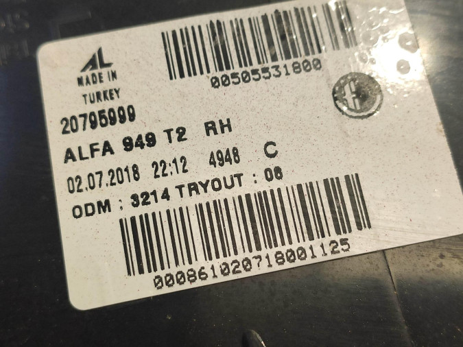 PILOTO TRASERO DERECHO ALFA ROMEO STELVIO 2018