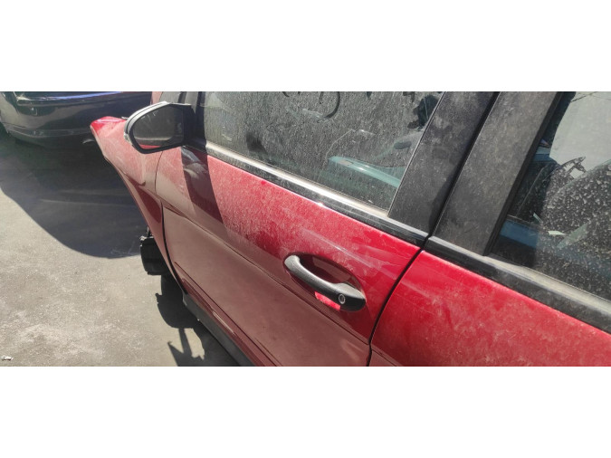 PUERTA DELANTERA IZQUIERDA MERCEDES CLASE B 2006