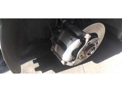 PINZA FRENO DELANTERA IZQUIERDA RENAULT ZOE 2013