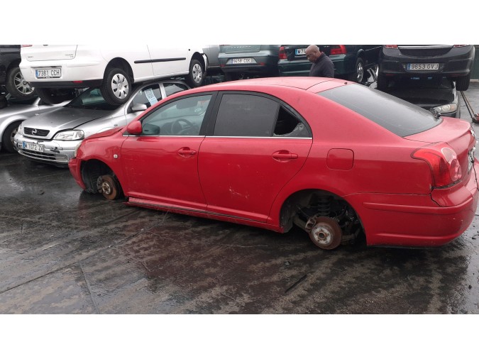FARO DELANTERO IZQUIERDO TOYOTA AVENSIS 2006