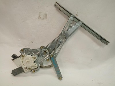 ELEVALUNAS DELANTERO IZQUIERDO TOYOTA AVENSIS 2004