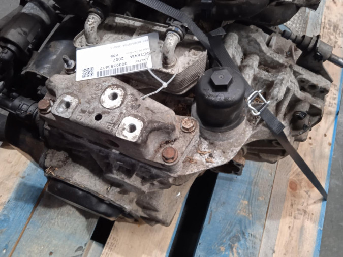CAJA CAMBIOS SKODA OCTAVIA 2007