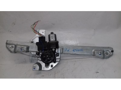 ELEVALUNAS DELANTERO IZQUIERDO PEUGEOT 2008 2015