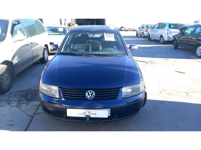 MANDO ELEVALUNAS DELANTERO DERECHO VOLKSWAGEN PASSAT 2000