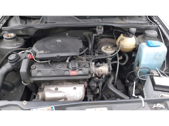 FARO DELANTERO IZQUIERDO SEAT CORDOBA 1994