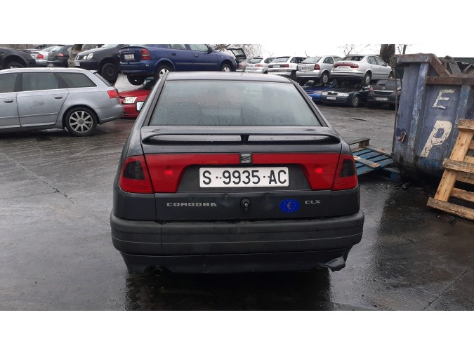 Cerradura guantera SEAT CORDOBA 1994
