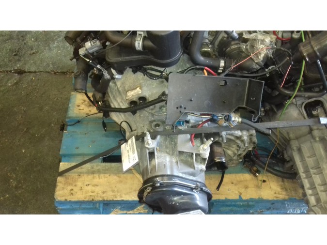 CAJA CAMBIOS FORD FIESTA 2001