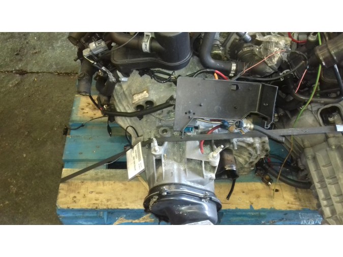 CAJA CAMBIOS FORD FIESTA 2001