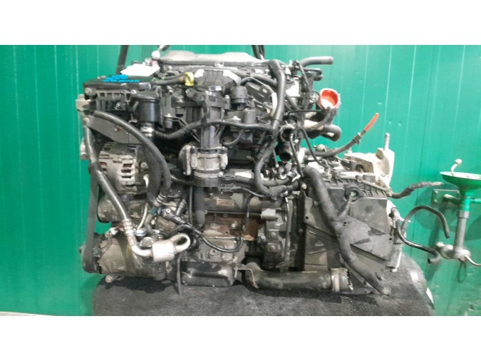 MOTOR CON ACCESORIOS SIN CAJA DE CAMBIOS FORD MONDEO 2014