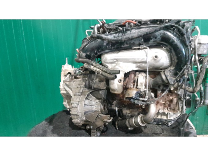 MOTOR CON ACCESORIOS SIN CAJA DE CAMBIOS FORD MONDEO 2014