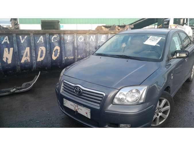 ALETA DELANTERA IZQUIERDA TOYOTA AVENSIS 2004